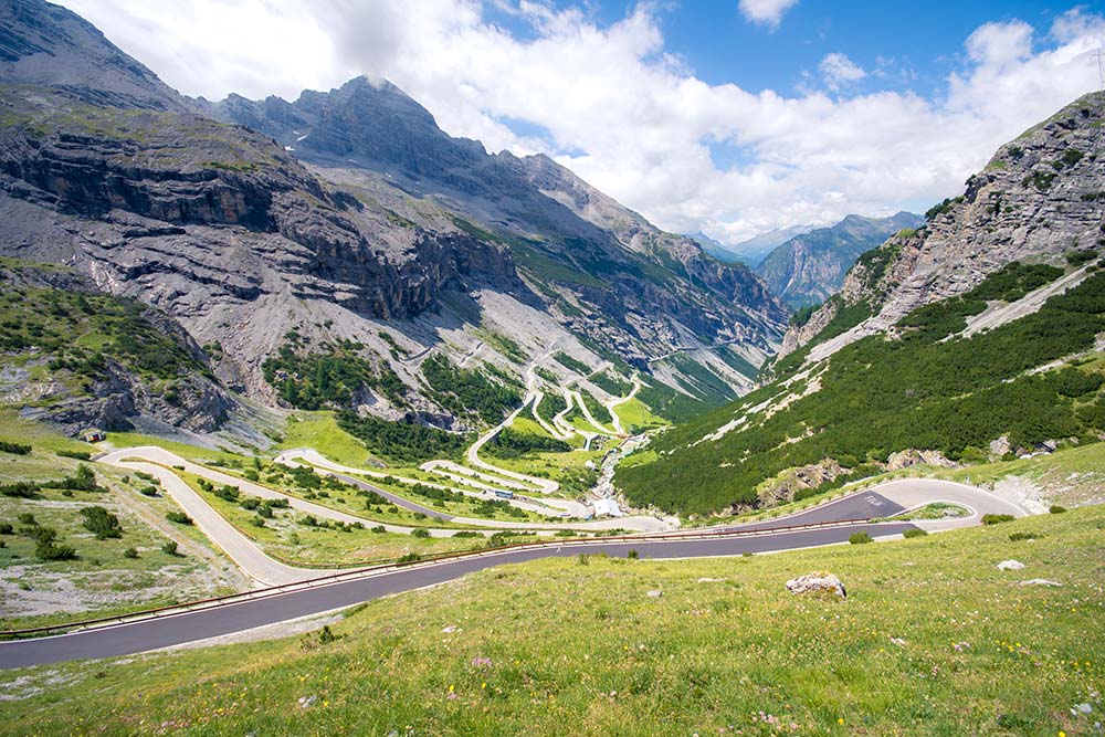 Passo dello Stelvio in Bike con i servizi dell'Hotel Alpi & Golf